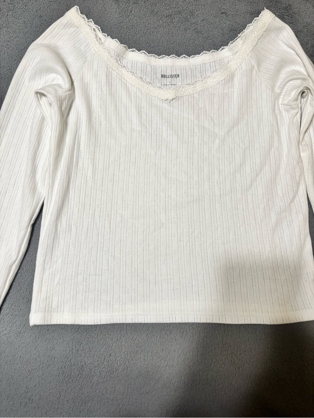 Hollister White Ribbed Lace-Trim Long Sleeve Tee